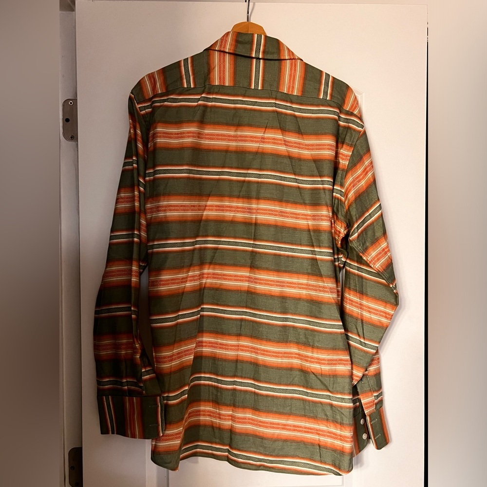 Men’s pink and white striped button down, high quality fabric.